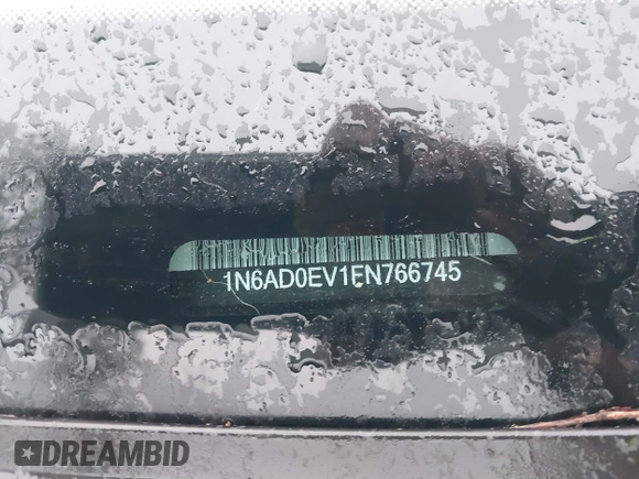 2015 Nissan Frontier SV with VIN 1N6AD0EV1FN766745, listed as a IAAI auction lot 41553521 with 107,919 mi miles and . Bid and sale history available at DreamBid. Image 9.