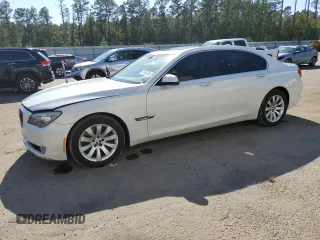 2010 BMW 7 Series 750Li z VIN WBAKB8C5XACY62874, wystawiony jako Copart lot #75656054 z przebiegiem 132 663 mil mil oraz Szkoda całkowita • Salvage title. Historia ofert i sprzedaży dostępna na DreamBid. Obrazek 1.