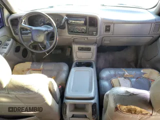 2000 Chevrolet Silverado 1500 LS with VIN 2GCEK19TXY1379480, listed as a Copart auction lot 43135855 with 0 mi miles and Salvage Title. Bid and sale history available at carsss.com. Image 8.