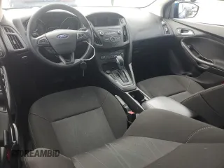 2018 Ford Focus SE z VIN 1FADP3F22JL328761, wystawiony jako Copart lot #45220705 z przebiegiem 71 639 mil mil oraz Szkoda całkowita • Salvage title. Historia ofert i sprzedaży dostępna na DreamBid. Obrazek 8.