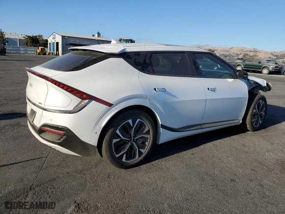 2022 Kia EV6 GT-Line with VIN KNDC44LA4N5067708, listed as a Copart auction lot 75246444 with 24,106 mi miles and Salvage Title. Bid and sale history available at carsss.com. Image 3.