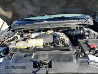 2001 Ford Super Duty F-250 XL with VIN 1FTNX20F11EB60992, listed as a Copart auction lot 88501795 with 136,557 mi miles and Salvage Title. Bid and sale history available at carsss.com. Image 12.