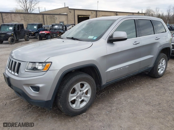 2016 Jeep Grand Cherokee Laredo with VIN 1C4RJFAG0GC504219, listed as a IAAI auction lot 42044039 with 121,734 mi miles. Bid and sale history available at carsss.com. Image 18.