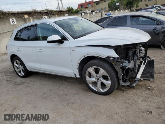 2022 Audi Q5 S line Premium Plus with VIN WA1EAAFY7N2085060, listed as a Copart auction lot 37747293 with 8,015 mi miles and . Bid and sale history available at DreamBid. Image 4.