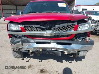 2003 Chevrolet Silverado 1500HD LS z VIN 1GCGK13U43F150515, wystawiony jako IAAI lot #42135449 z przebiegiem 171 015 mil mil oraz . Historia ofert i sprzedaży dostępna na DreamBid. Obrazek 6.