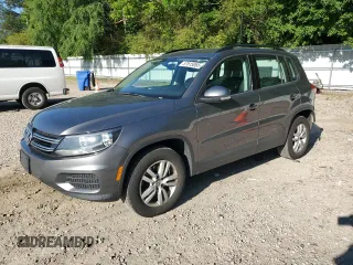 2016 Volkswagen Tiguan SE z VIN WVGBV7AX2GW524185, wystawiony jako Copart lot #57615065 z przebiegiem 92 050 mil mil oraz Szkoda całkowita • Salvage title. Historia ofert i sprzedaży dostępna na DreamBid. Obrazek 1.
