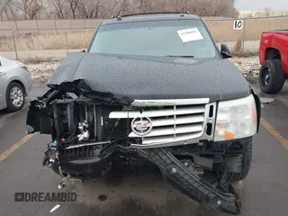 2005 Cadillac Escalade ESV z VIN 3GYFK66N55G236991, wystawiony jako IAAI lot #41506682 z przebiegiem 230 439 mil mil oraz . Historia ofert i sprzedaży dostępna na DreamBid. Obrazek 12.