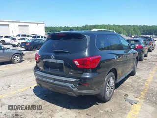 2020 Nissan Pathfinder SV z VIN 5N1DR2BN1LC640843, wystawiony jako IAAI lot #42165568 z przebiegiem 53 997 mil mil oraz . Historia ofert i sprzedaży dostępna na DreamBid. Obrazek 4.