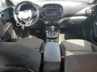 2022 Kia Soul EX with VIN KNDJ33AU3N7155669, listed as a Copart auction lot 47211445 with 35,317 mi miles and Salvage Title. Bid and sale history available at carsss.com. Image 8.