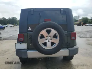 2008 Jeep Wrangler Unlimited Sahara with VIN 1J4GB59108L653823, listed as a Copart auction lot 56324635 with 170,831 mi miles and Clean title. Bid and sale history available at DreamBid. Image 6.