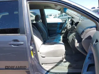 2007 Toyota Sienna CE with VIN 5TDZK23C77S090256, listed as a IAAI auction lot 41800289 with 177,061 mi miles. Bid and sale history available at carsss.com. Image 5.