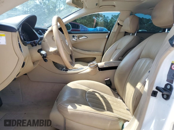 2006 Mercedes-Benz CLS-Class with VIN WDDDJ75X16A047642, listed as a Copart auction lot 74701714 with 0 mi miles and Non Repairable. Bid and sale history available at carsss.com. Image 7.