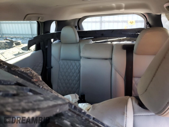 2022 Mitsubishi Outlander SEL z VIN JA4J4VA86NZ007865, wystawiony jako Copart lot #48205825 z przebiegiem Nie podano mil oraz Szkoda całkowita • Salvage title. Historia ofert i sprzedaży dostępna na DreamBid. Obrazek 10.