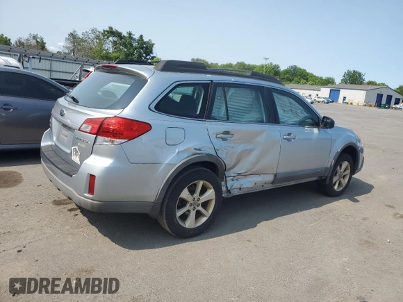 2014 Subaru Outback 2.5i with VIN 4S4BRBAC1E3208876, listed as a Copart auction lot 58860945 with 125,140 mi miles and Salvage title. Bid and sale history available at DreamBid. Image 3.