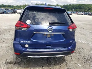 2020 Nissan Rogue SV z VIN JN8AT2MT2LW003743, wystawiony jako Copart lot #58716285 z przebiegiem 99 395 mil mil oraz Szkoda całkowita • Salvage title. Historia ofert i sprzedaży dostępna na DreamBid. Obrazek 6.