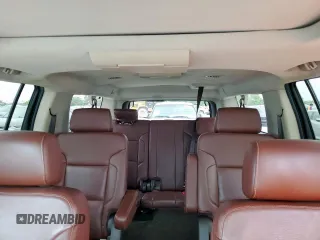 2018 Chevrolet Suburban Premier with VIN 1GNSCJKC5JR184384, listed as a Copart auction lot 53512255 with 161,503 mi miles and Salvage title. Bid and sale history available at DreamBid. Image 10.