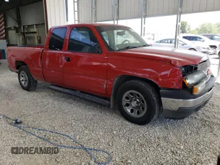 2005 Chevrolet Silverado 1500 LS z VIN 2GCEC19VX51275159, wystawiony jako Copart lot #57097135 z przebiegiem 178 673 mil mil oraz Szkoda całkowita • Salvage title. Historia ofert i sprzedaży dostępna na DreamBid. Obrazek 4.