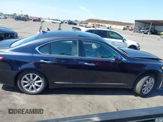 2007 Lexus LS 460 z VIN JTHBL46F175021907, wystawiony jako IAAI lot #42353354 z przebiegiem Nie podano mil oraz . Historia ofert i sprzedaży dostępna na DreamBid. Obrazek 14.