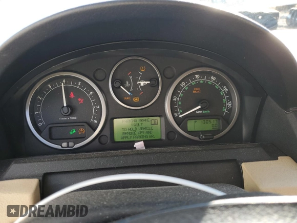 2006 Land Rover LR3 HSE with VIN SALAG25446A388269, listed as a Copart auction lot 88364555 with 130,517 mi miles and Salvage title. Bid and sale history available at DreamBid. Image 9.
