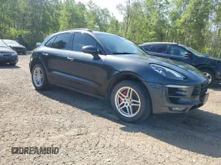 2018 Porsche Macan GTS with VIN WP1AG2A51JLB60652, listed as a Copart auction lot 62064955 with 218,292 mi miles and Clean title. Bid and sale history available at DreamBid. Image 4.