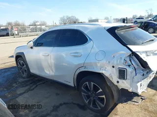 2021 Lexus UX 250h с VIN JTHP9JBH9M2051101, выставлен на аукционе IAAI как лот 41422925 с пробегом 75 262 миль миль и . История ставок и продаж доступна на DreamBid. Изображение 14.
