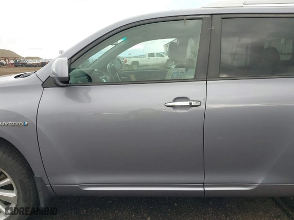 2008 Toyota Highlander Hybrid Limited with VIN JTEEW44A282022558, listed as a IAAI auction lot 41835632 with 161,896 mi miles. Bid and sale history available at carsss.com. Image 15.