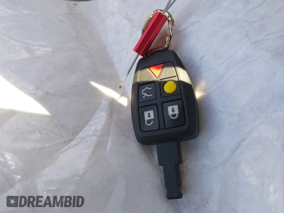 2005 Volvo V50 с VIN YV1MJ682452105766, выставлен на аукционе IAAI как лот 42301672 с пробегом 209 256 миль миль и . История ставок и продаж доступна на DreamBid. Изображение 11.