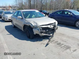 2009 Toyota Camry with VIN 4T1BE46K19U375326, listed as a IAAI auction lot 41880452 with 190,348 mi miles. Bid and sale history available at carsss.com. Image 1.