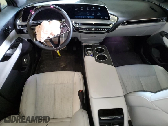 2024 Cadillac LYRIQ Luxury z VIN 1GYKPSRK0RZ105290, wystawiony jako Copart lot #50033015 z przebiegiem Nie podano mil oraz Szkoda całkowita • Salvage title. Historia ofert i sprzedaży dostępna na DreamBid. Obrazek 8.
