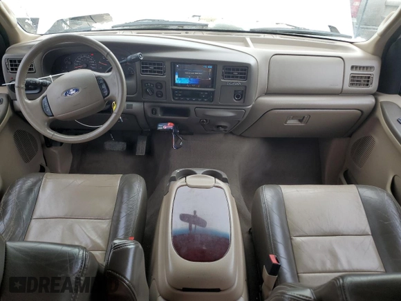 2003 Ford Excursion Eddie Bauer z VIN 1FMNU45S03EB44047, wystawiony jako Copart lot #47495395 z przebiegiem 178 415 mil mil oraz Szkoda całkowita • Salvage title. Historia ofert i sprzedaży dostępna na DreamBid. Obrazek 8.