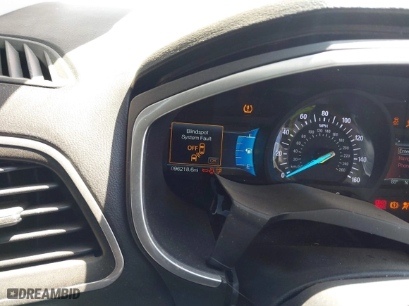2017 Ford Edge Titanium with VIN 2FMPK3K80HBC21522, listed as a IAAI auction lot 41265401 with 96,218 mi miles. Bid and sale history available at carsss.com. Image 7.