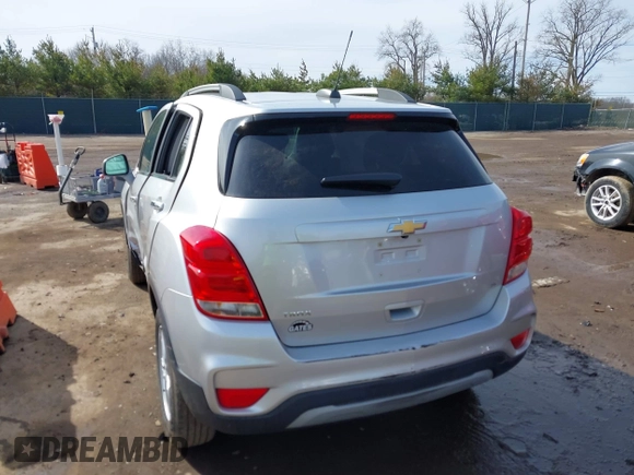 2018 Chevrolet Trax LT with VIN KL7CJLSBXJB687047, listed as a IAAI auction lot 41858288 with 65,113 mi miles. Bid and sale history available at carsss.com. Image 3.