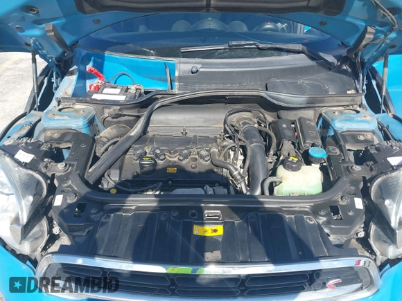 2016 MINI Countryman S with VIN WMWZC3C58GWT10084, listed as a IAAI auction lot 42895633 with 120,694 mi miles and . Bid and sale history available at DreamBid. Image 10.