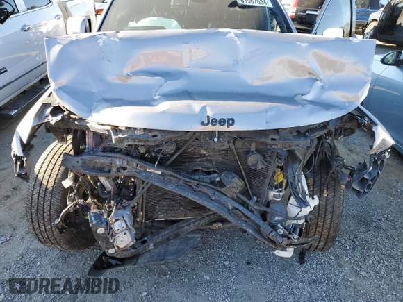 2017 Jeep Grand Cherokee Altitude with VIN 1C4RJEAG6HC956333, listed as a Copart auction lot 83967634 with 87,561 mi miles and Salvage title. Bid and sale history available at DreamBid. Image 13.