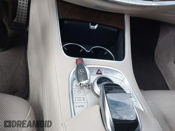 2016 Mercedes-Benz S 550 with VIN WDDUG8CB6GA236557, listed as a IAAI auction lot 41555225 with 128,008 mi miles and . Bid and sale history available at carsss.com. Image 11.