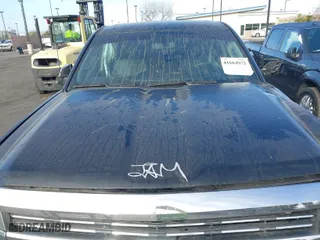 2016 Chevrolet Silverado 2500HD Work Truck with VIN 1GC2CUEG7GZ119828, listed as a IAAI auction lot 41664973 with 88,057 mi miles. Bid and sale history available at carsss.com. Image 10.