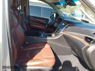 2015 Cadillac Escalade Premium with VIN 1GYS4NKJ8FR514158, listed as a IAAI auction lot 41561419 with 172,470 mi miles. Bid and sale history available at carsss.com. Image 5.