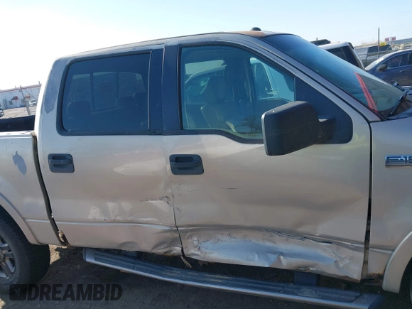 2006 Ford F-150 XLT with VIN 1FTPW14V76KD69637, listed as a IAAI auction lot 41940313 with 313,194 mi miles and . Bid and sale history available at carsss.com. Image 13.
