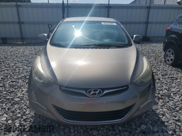 2015 Hyundai Elantra SE z VIN 5NPDH4AE9FH595258, wystawiony jako Copart lot #58359905 z przebiegiem 177 122 mil mil oraz Tytuł czysty. Historia ofert i sprzedaży dostępna na DreamBid. Obrazek 5.
