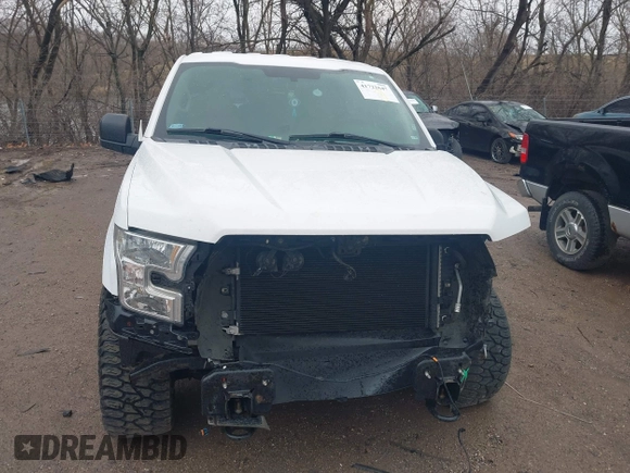 2016 Ford F-150 XLT with VIN 1FTEW1E80GKD92713, listed as a IAAI auction lot 41722647 with 81,238 mi miles. Bid and sale history available at carsss.com. Image 12.