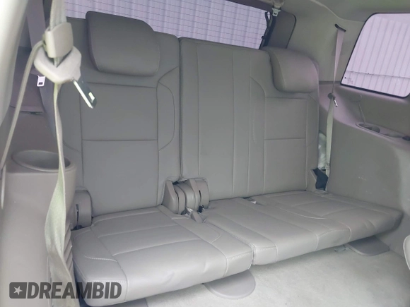 2015 Chevrolet Tahoe LT with VIN 1GNSCBKC1FR721605, listed as a IAAI auction lot 42184896 with 200,983 mi miles and . Bid and sale history available at DreamBid. Image 18.