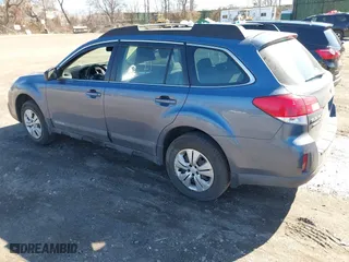 2013 Subaru Outback 2.5i with VIN 4S4BRBAC0D3260899, listed as a IAAI auction lot 41675437 with 109,185 mi miles. Bid and sale history available at carsss.com. Image 3.