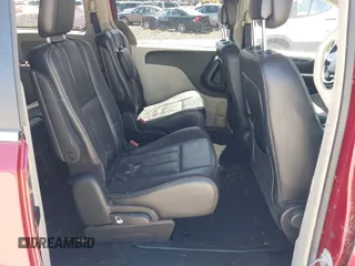 2014 Chrysler Town & Country Touring with VIN 2C4RC1BG8ER437451, listed as a IAAI auction lot 42172398 with 148,297 mi miles and . Bid and sale history available at DreamBid. Image 8.