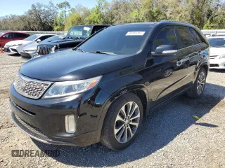 2014 Kia Sorento SX with VIN 5XYKW4A71EG442717, listed as a Copart auction lot 48193205 with 105,884 mi miles and Salvage Title. Bid and sale history available at carsss.com. Image 1.