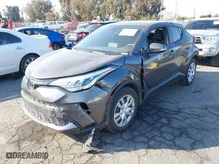2021 Toyota C-HR LE with VIN JTNKHMBX6M1098630, listed as a IAAI auction lot 41451015 with 67,426 mi miles. Bid and sale history available at carsss.com. Image 17.