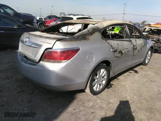 2012 Buick LaCrosse Leather with VIN 1G4GC5ER0CF212887, listed as a IAAI auction lot 38894965 with 1 mi miles. Bid and sale history available at carsss.com. Image 4.