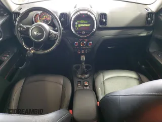 2017 MINI Countryman Cooper with VIN WMZYV5C31H3E02453, listed as a Copart auction lot 72209684 with 51,666 mi miles and Salvage Title. Bid and sale history available at carsss.com. Image 8.