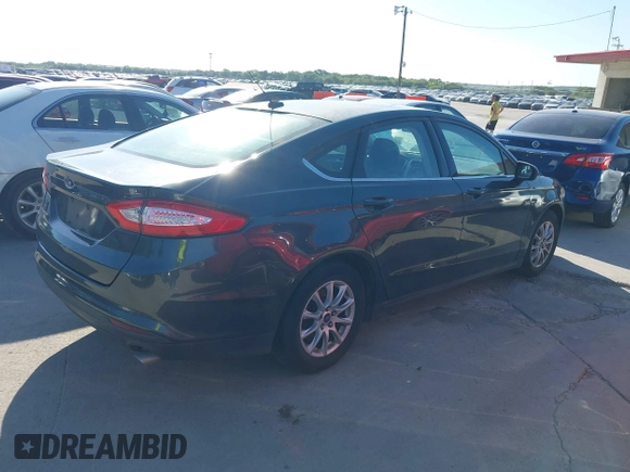 2016 Ford Fusion S z VIN 3FA6P0G7XGR126147, wystawiony jako IAAI lot #42577542 z przebiegiem 204 244 mil mil oraz . Historia ofert i sprzedaży dostępna na DreamBid. Obrazek 4.
