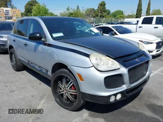 2005 Porsche Cayenne S with VIN WP1AB29P05LA61329, listed as a IAAI auction lot 42000816 with 163,238 mi miles. Bid and sale history available at carsss.com. Image 1.