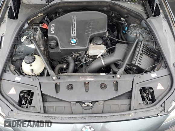 2012 BMW 5 Series 528i xDrive z VIN WBAXH5C56CDW06599, wystawiony jako Copart lot #55239355 z przebiegiem 129 520 mil mil oraz Szkoda całkowita • Salvage title. Historia ofert i sprzedaży dostępna na DreamBid. Obrazek 11.